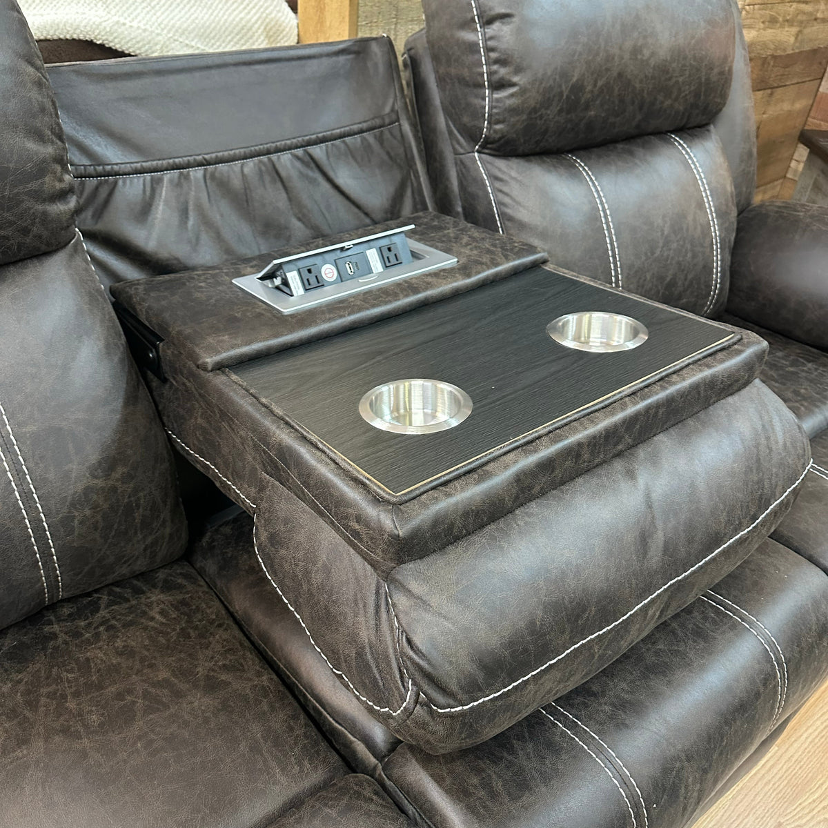 Navarro Sofa