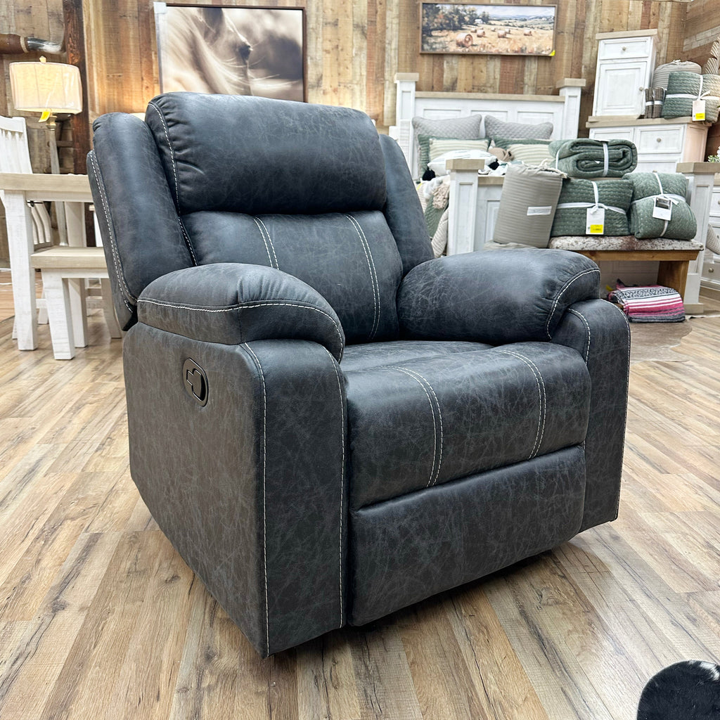 Stonehaven Reclining Sofa Set