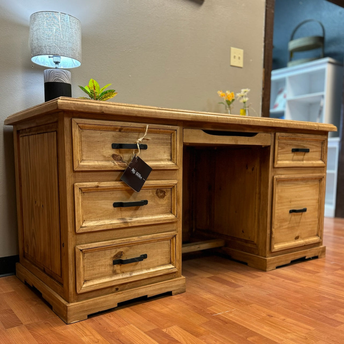 Sierra Executive Desk