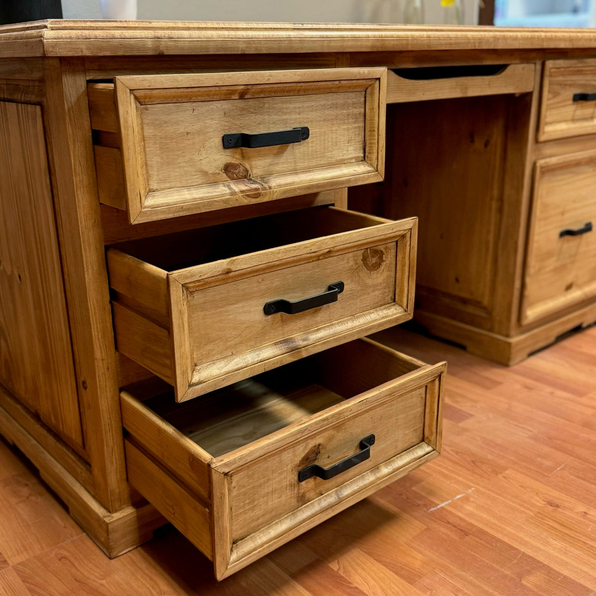 Sierra Executive Desk