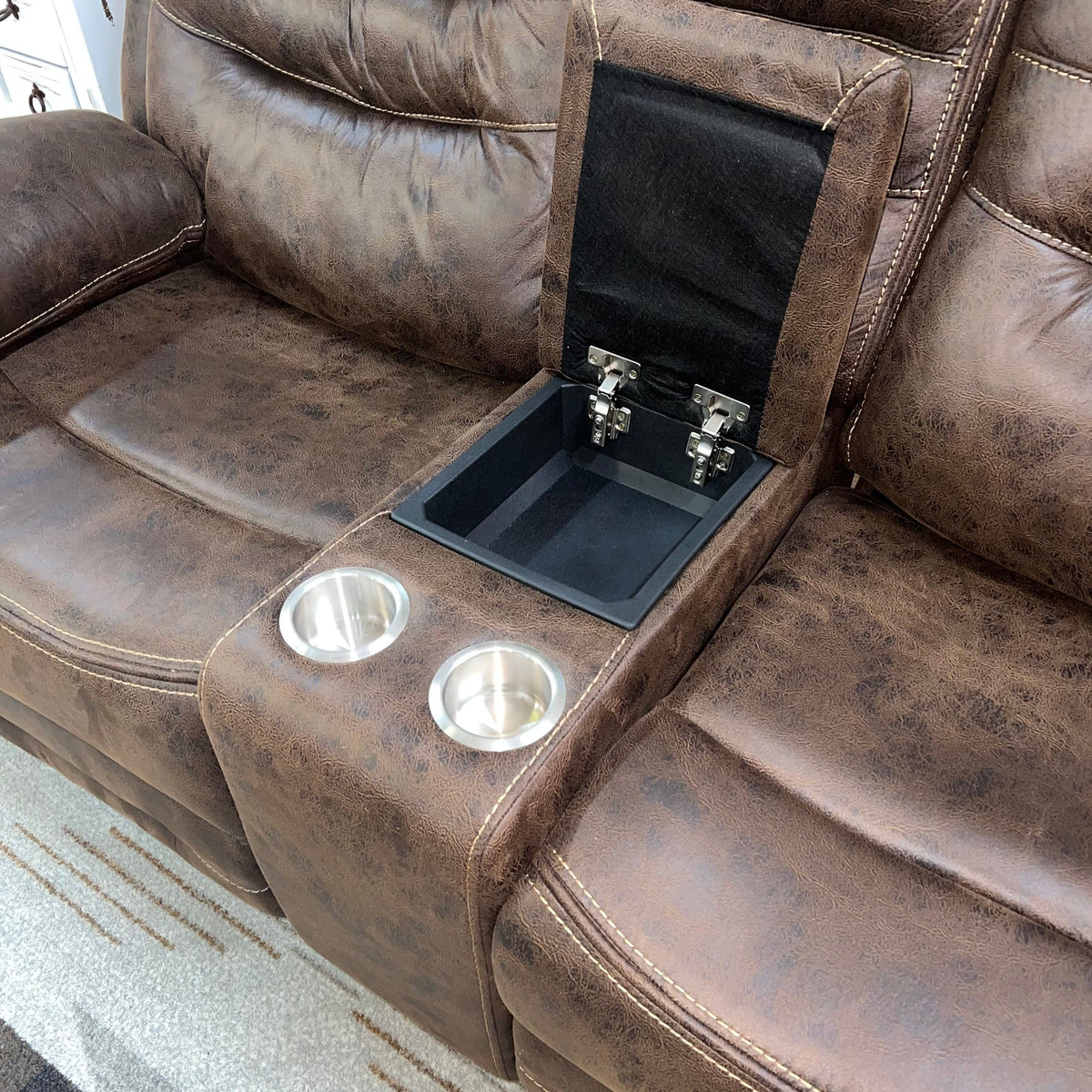 Stetson Loveseat