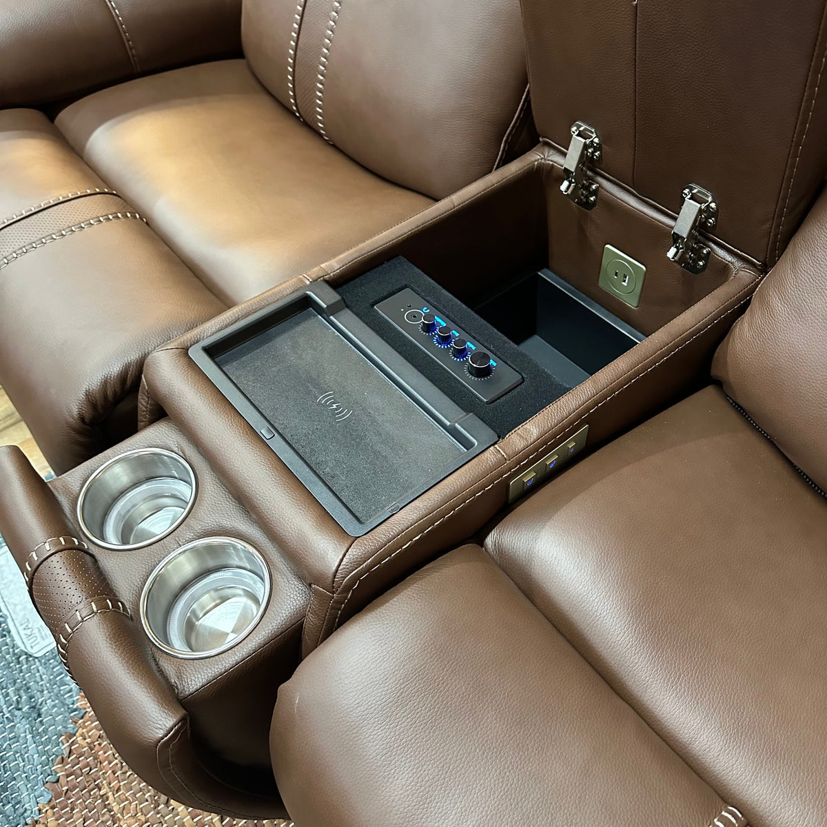 Highland Audio Immersive Loveseat