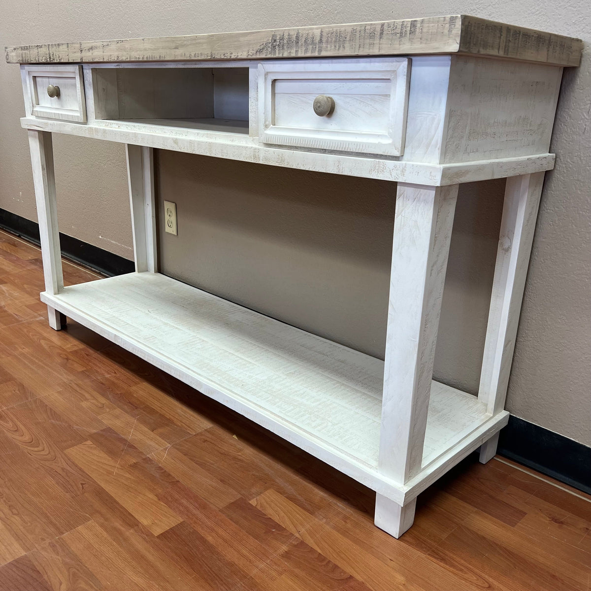 Pottery Farm Console