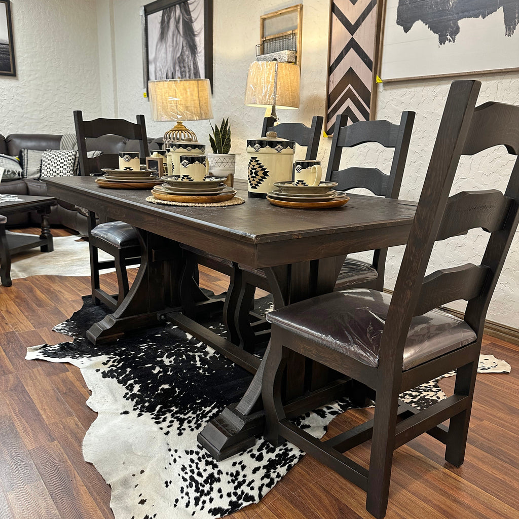 Catalina 6' Dining Set