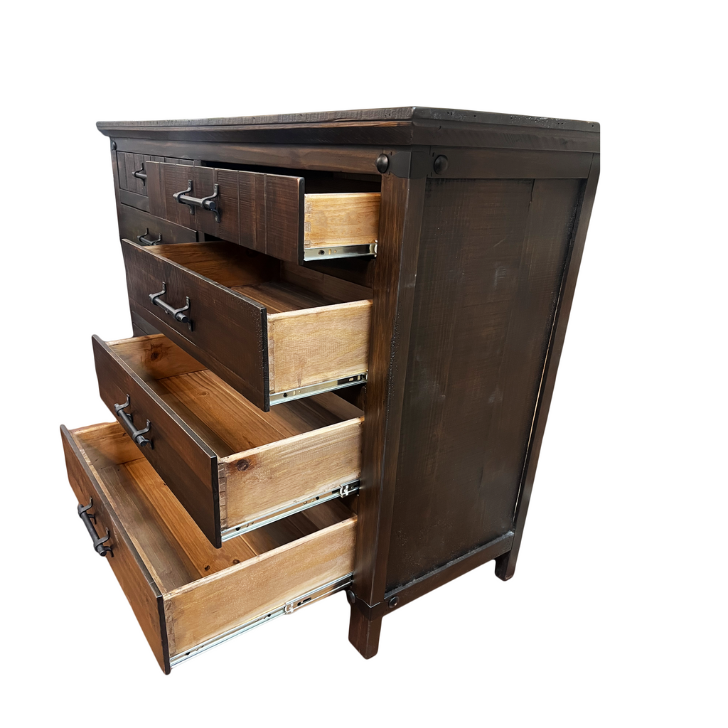 Outlaw Dresser