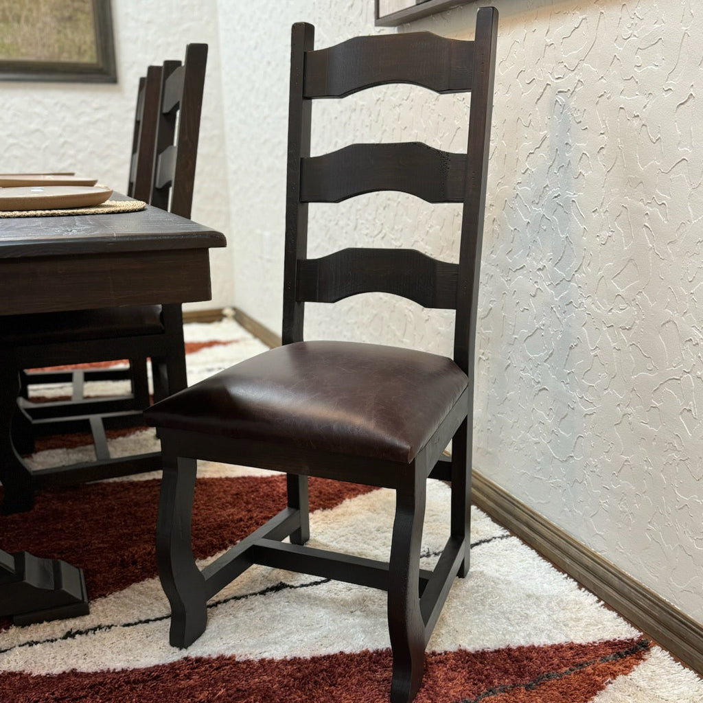 Outlaw 8' Dining Set