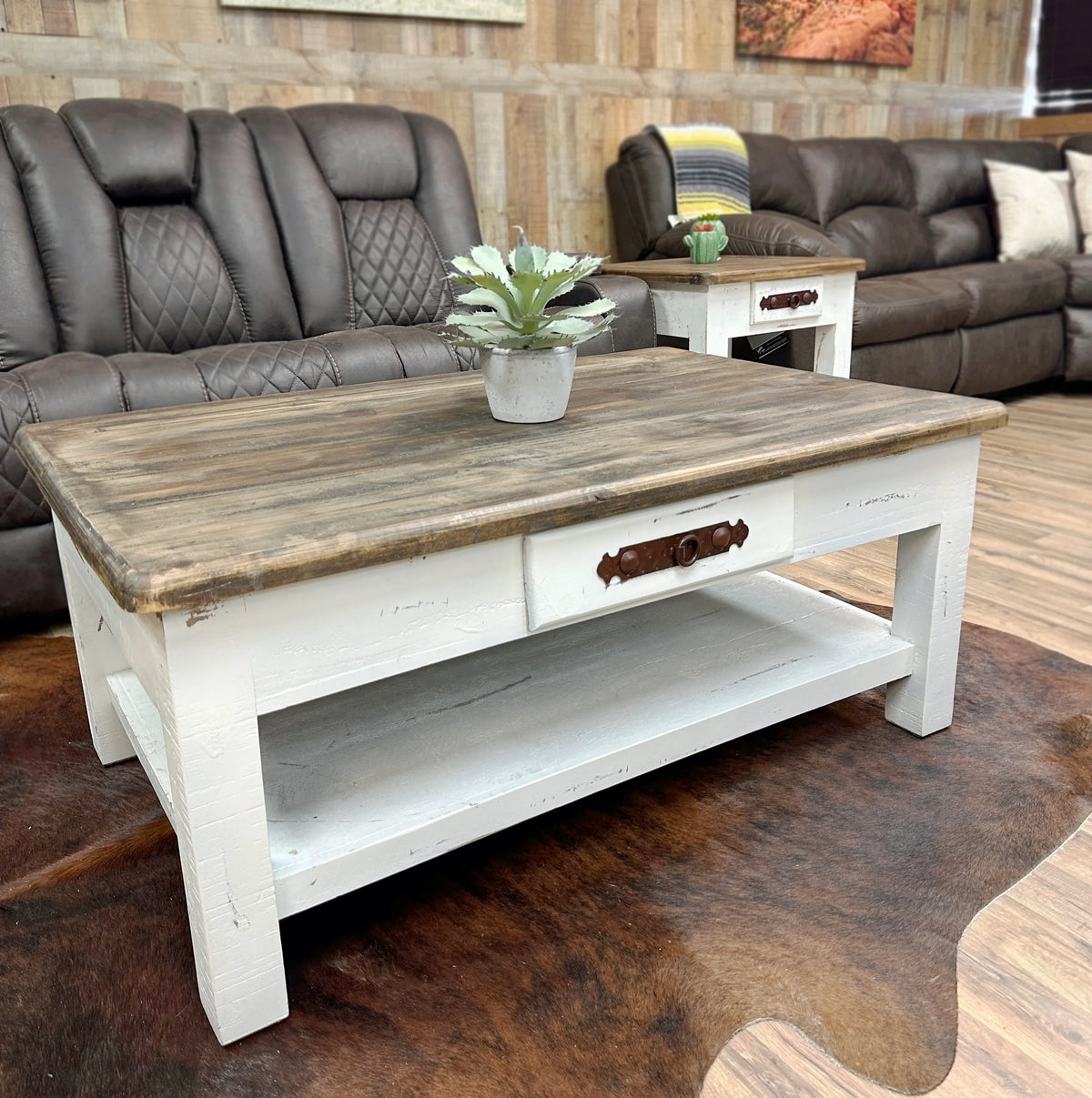 Gatlinburg Coffee Table Set