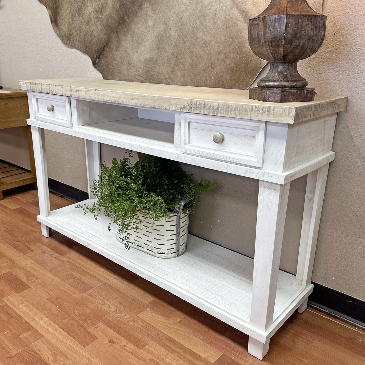 Pottery Farm Console