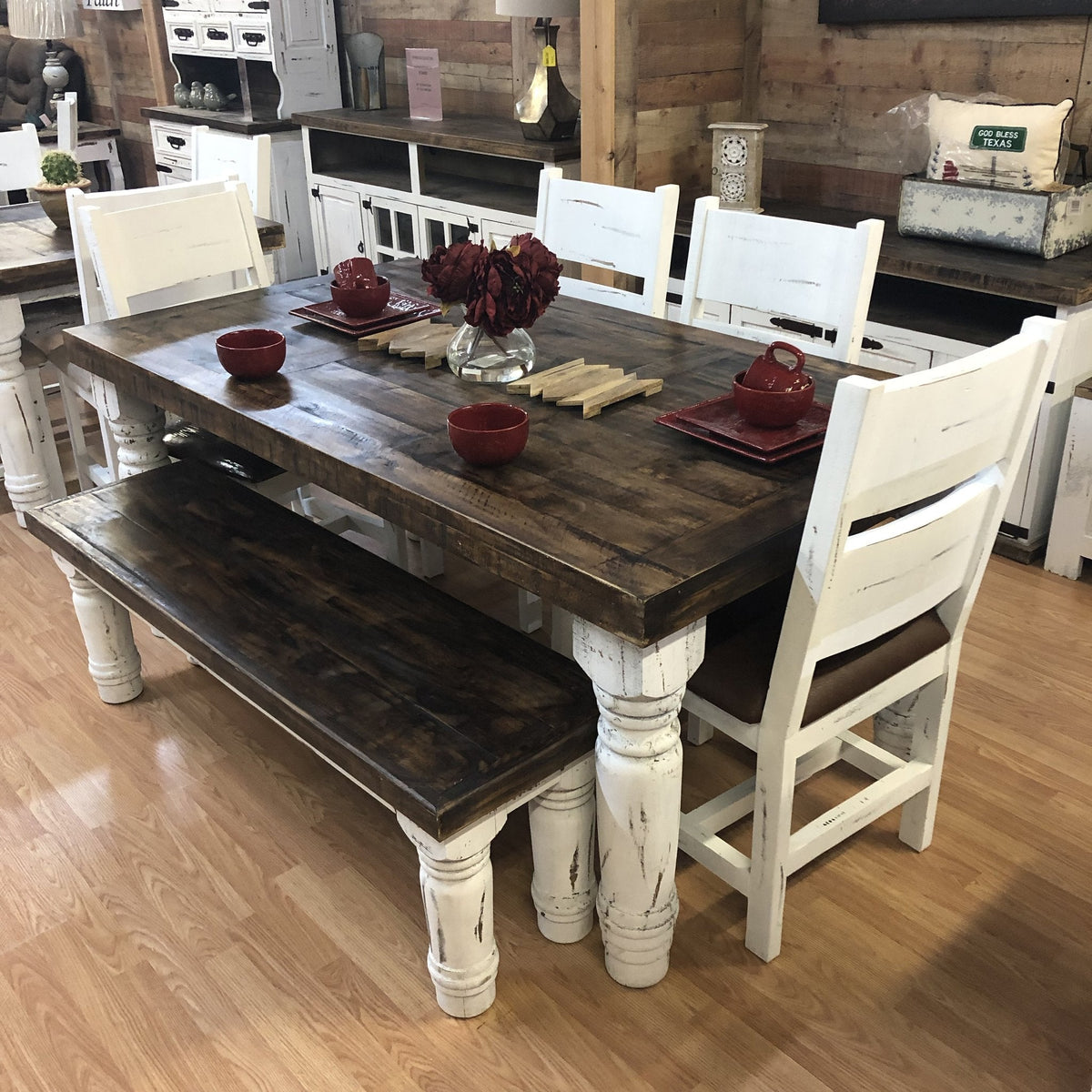 Gatlinburg Dining Set