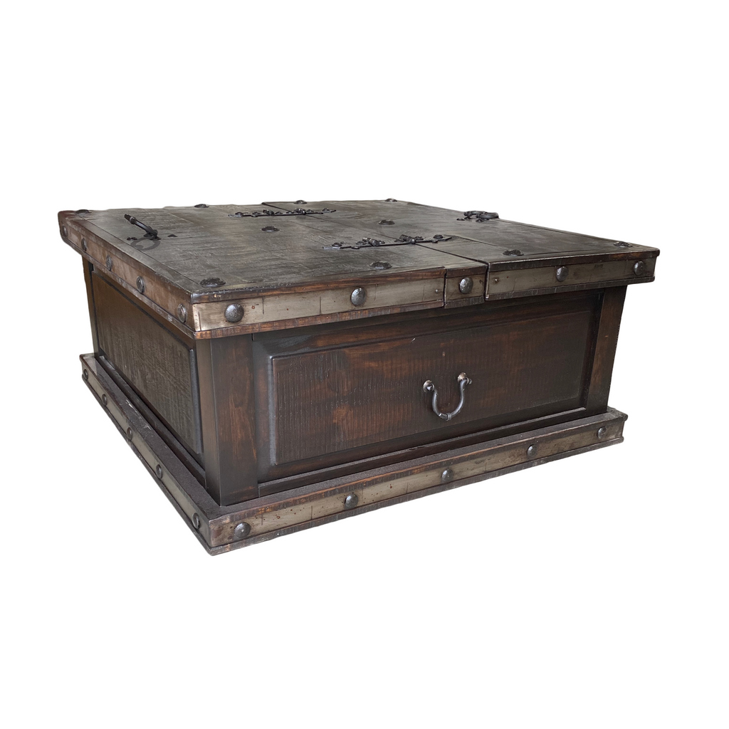 Cortez Trunk Coffee Table Set