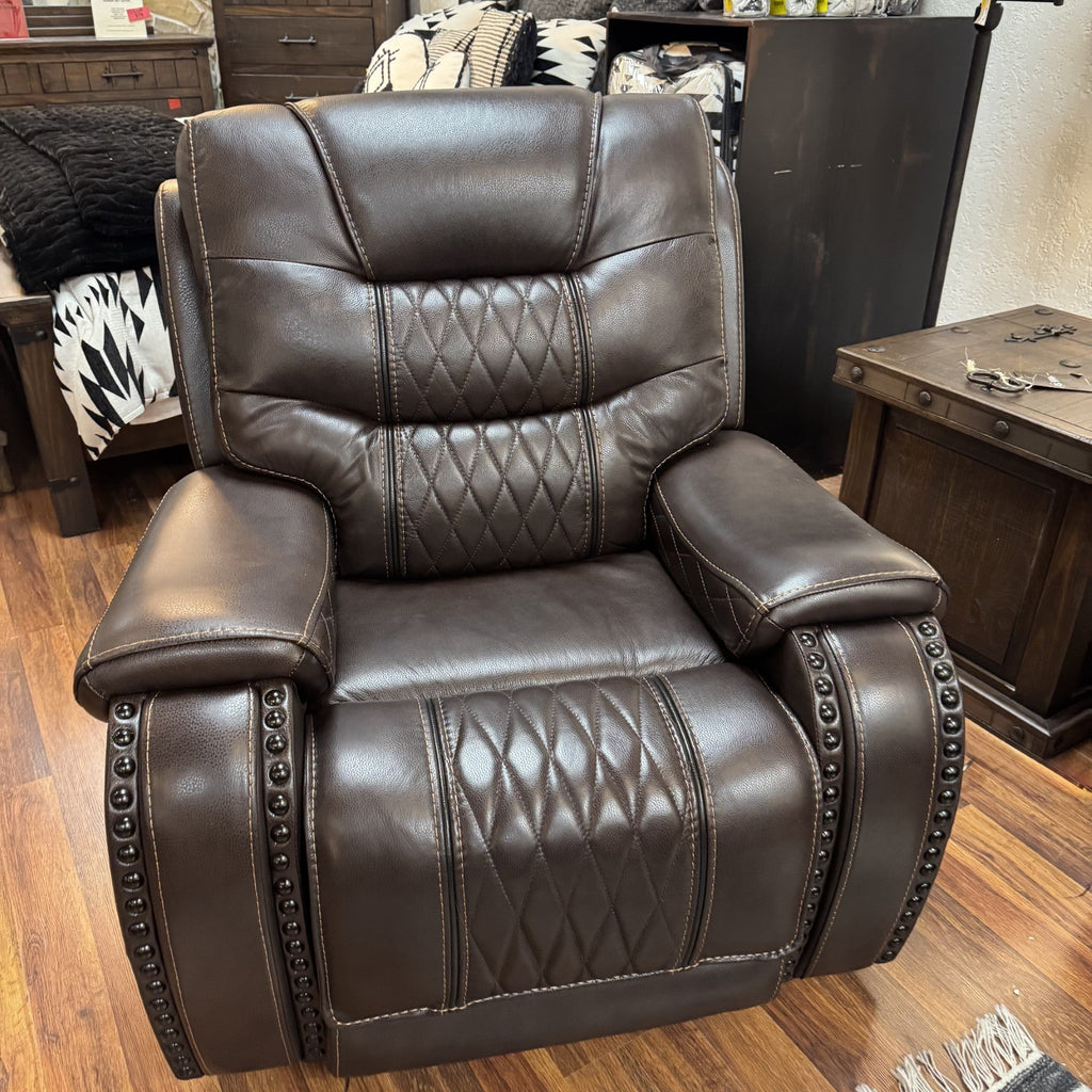 Maverick Power Leather Sofa Set