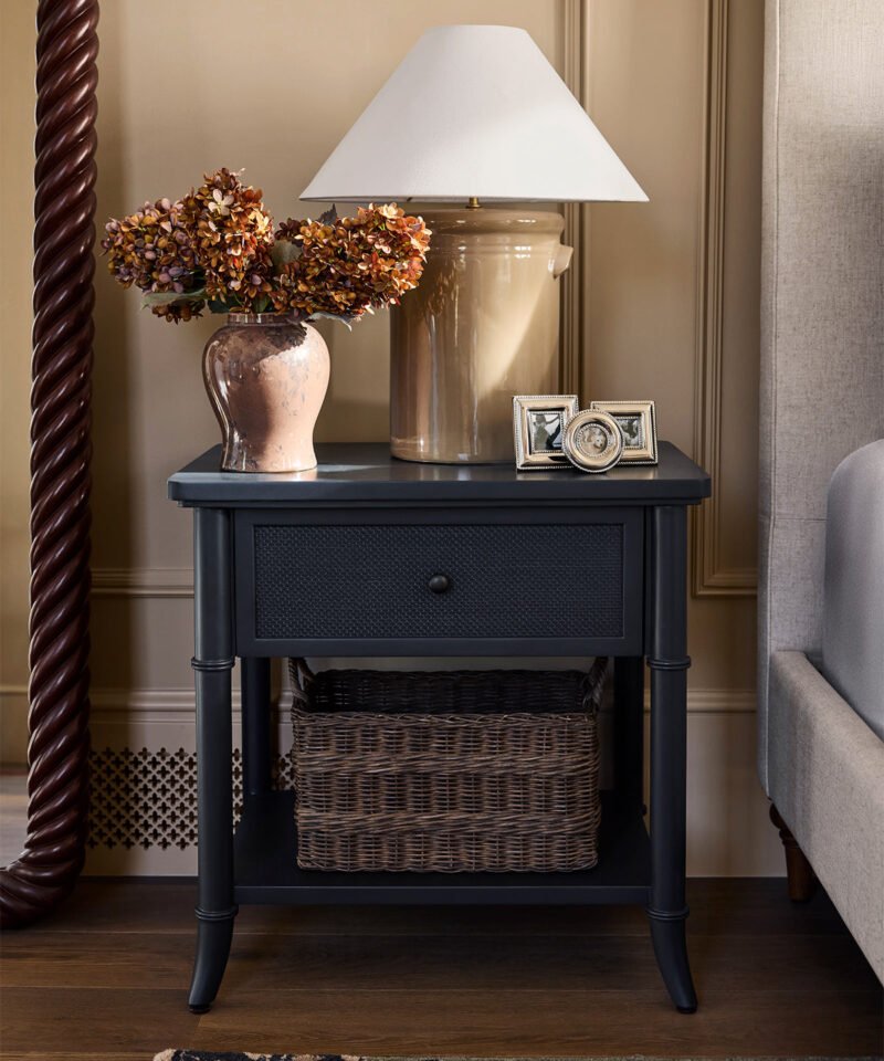 Arles Table Lamp